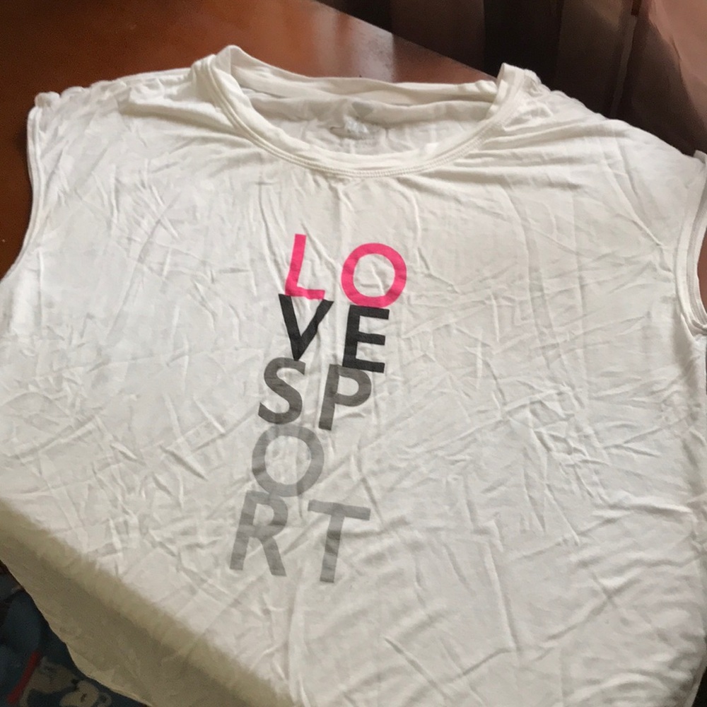 Lularoe rise crop tee